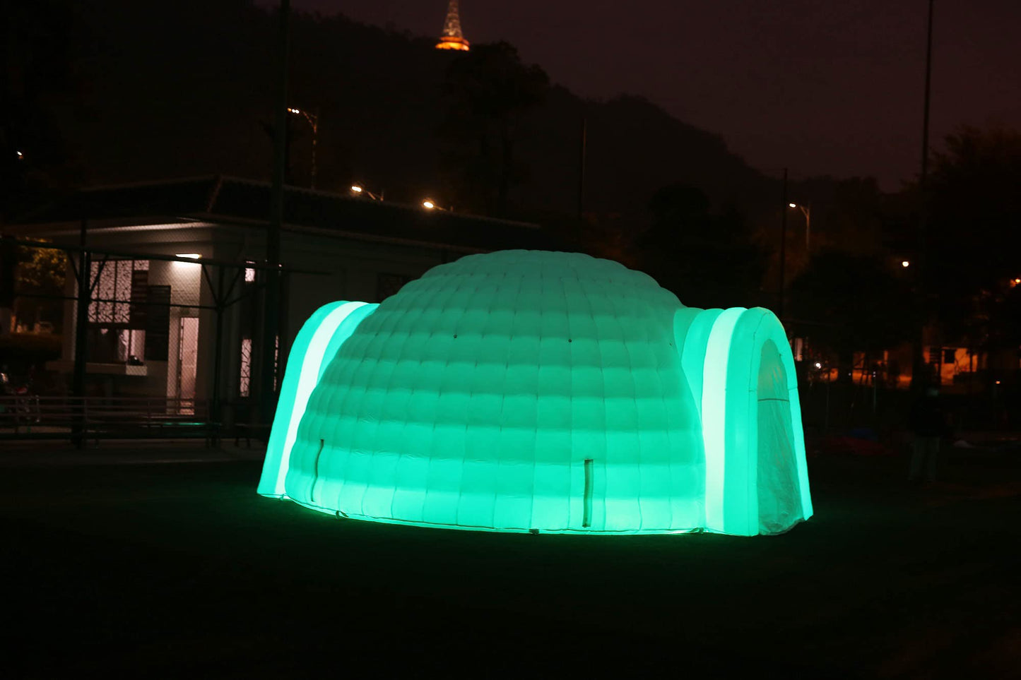 SAYOK Outdoor Portable Inflatable Igloo Dome Tent with Led Light for Party Wedding Event Camping